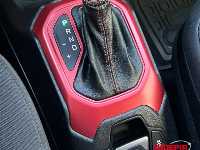 Jeep Renegade - фото 5