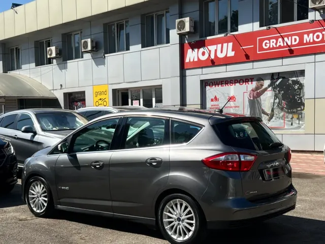 Ford C-MAX - фото 4