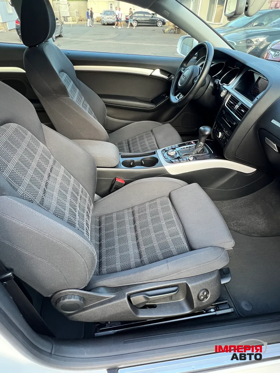 Audi A5 - фото 26