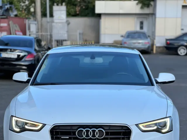 Audi A5 - фото 3