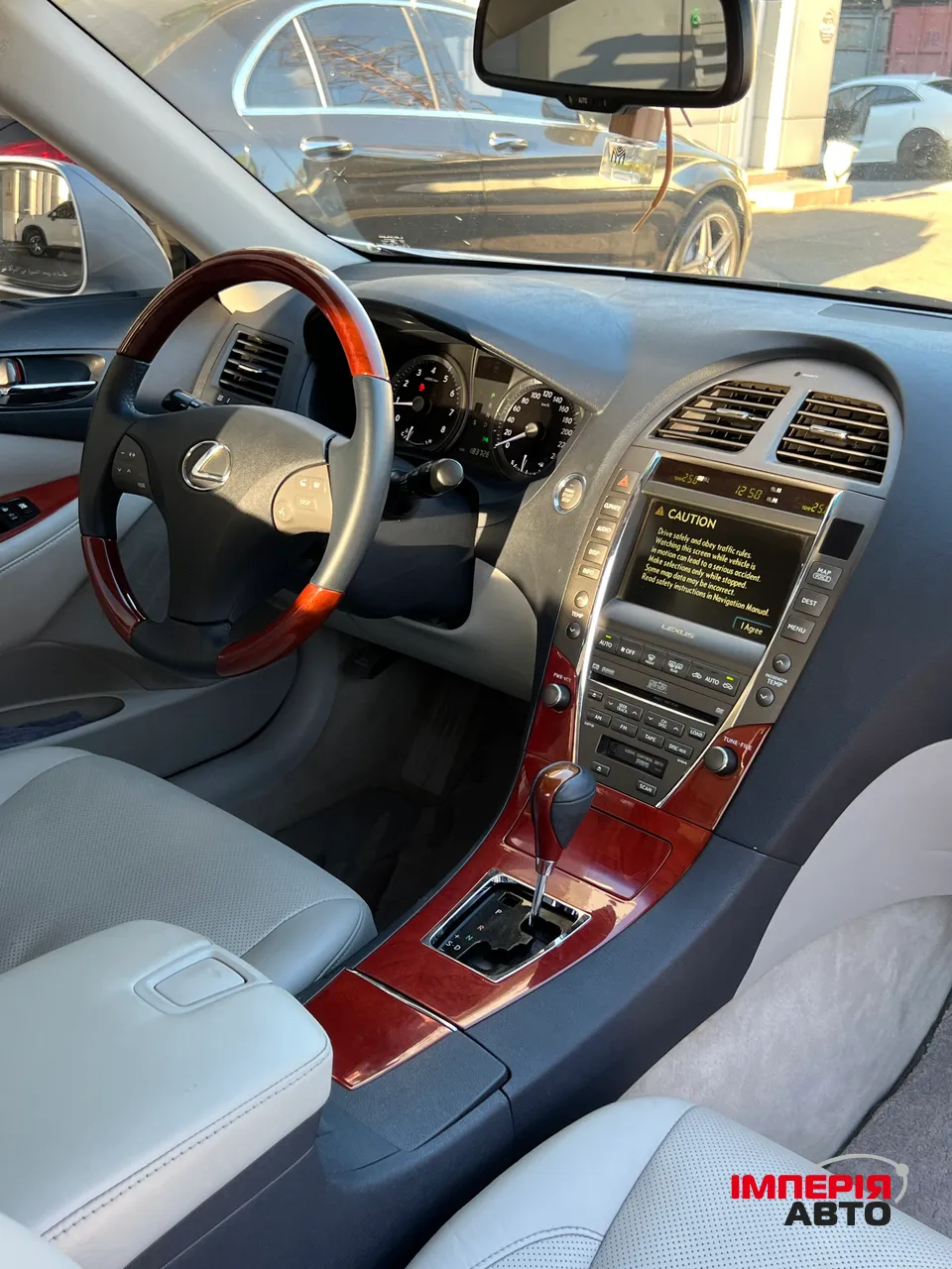 Lexus ES - фото 23