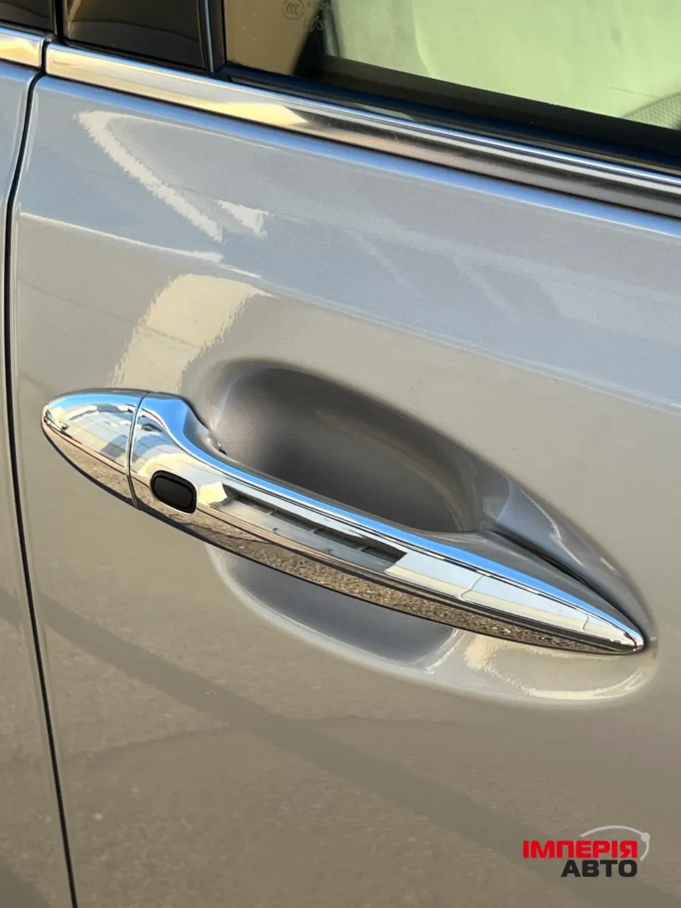 Lexus ES - фото 13