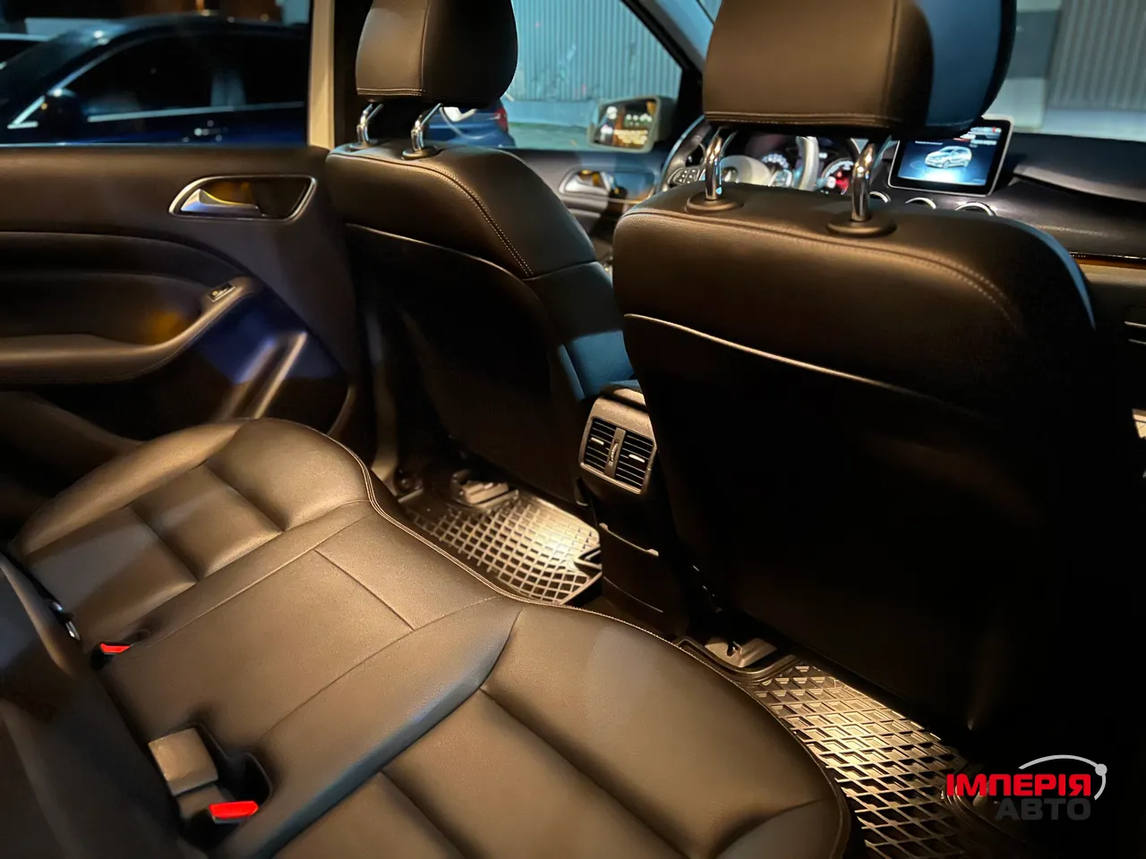 Mercedes-Benz B-Класс - фото 18