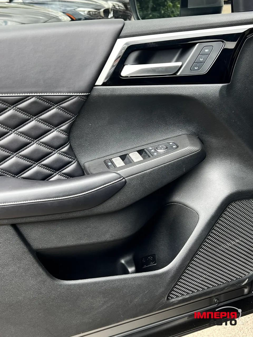 Mitsubishi Outlander - фото 25