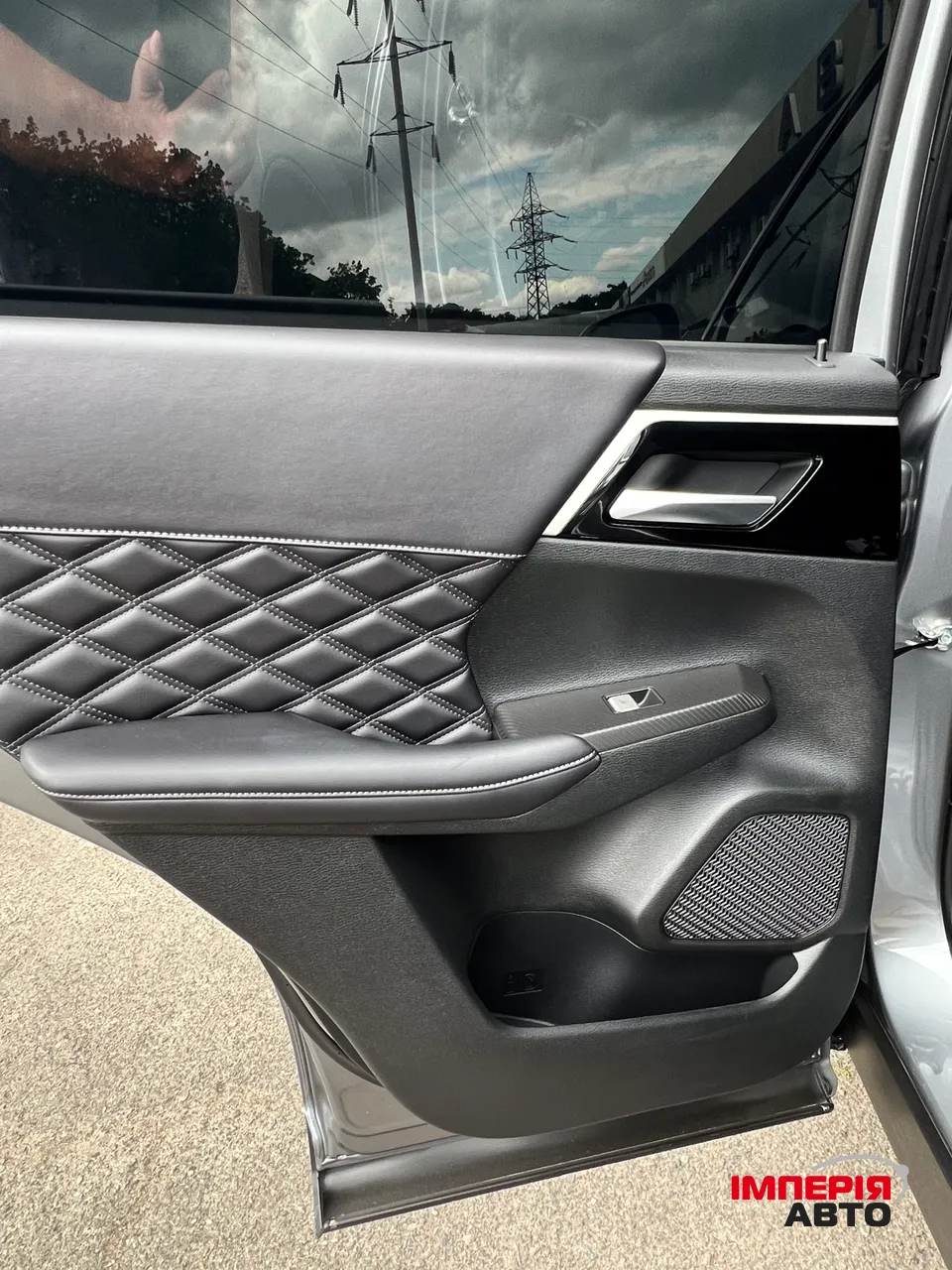 Mitsubishi Outlander - фото 23