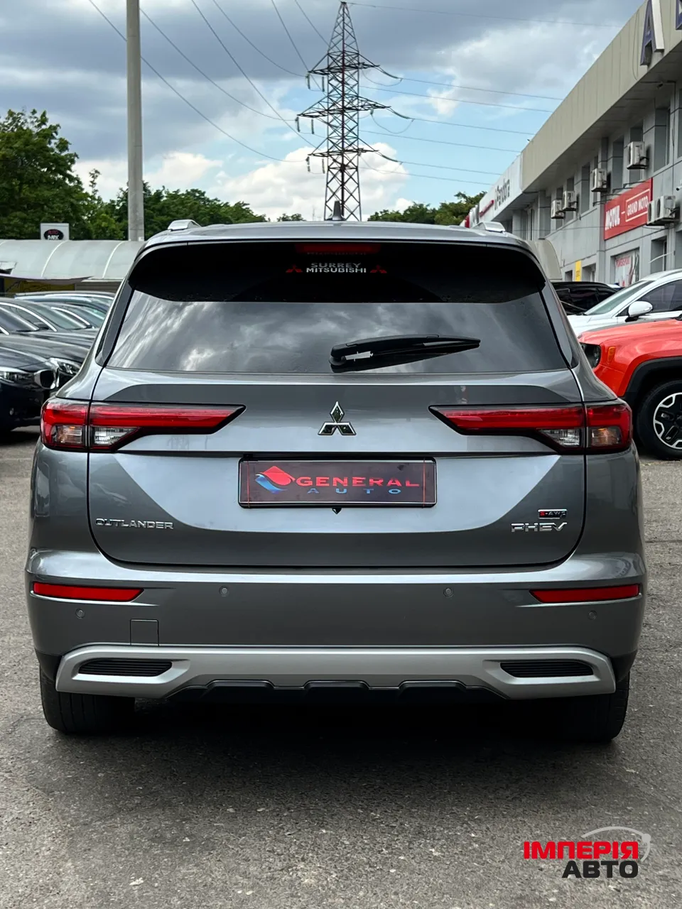 Mitsubishi Outlander - фото 9