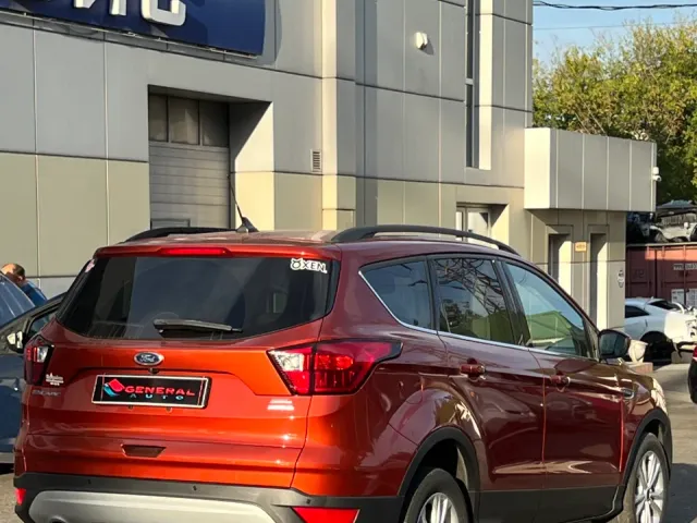 Ford Escape - фото 2