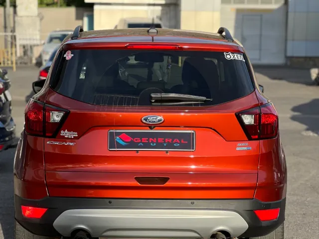Ford Escape - фото 4