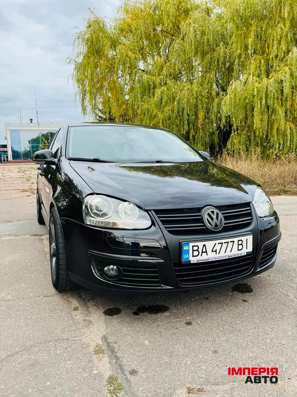 Volkswagen Jetta - фото 2