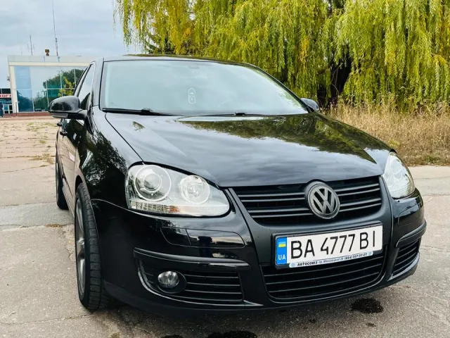 Volkswagen Jetta - фото 2