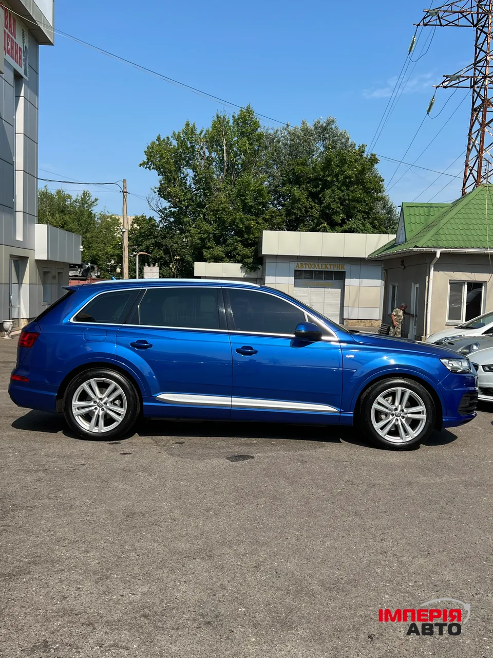 Audi Q7 - фото 4