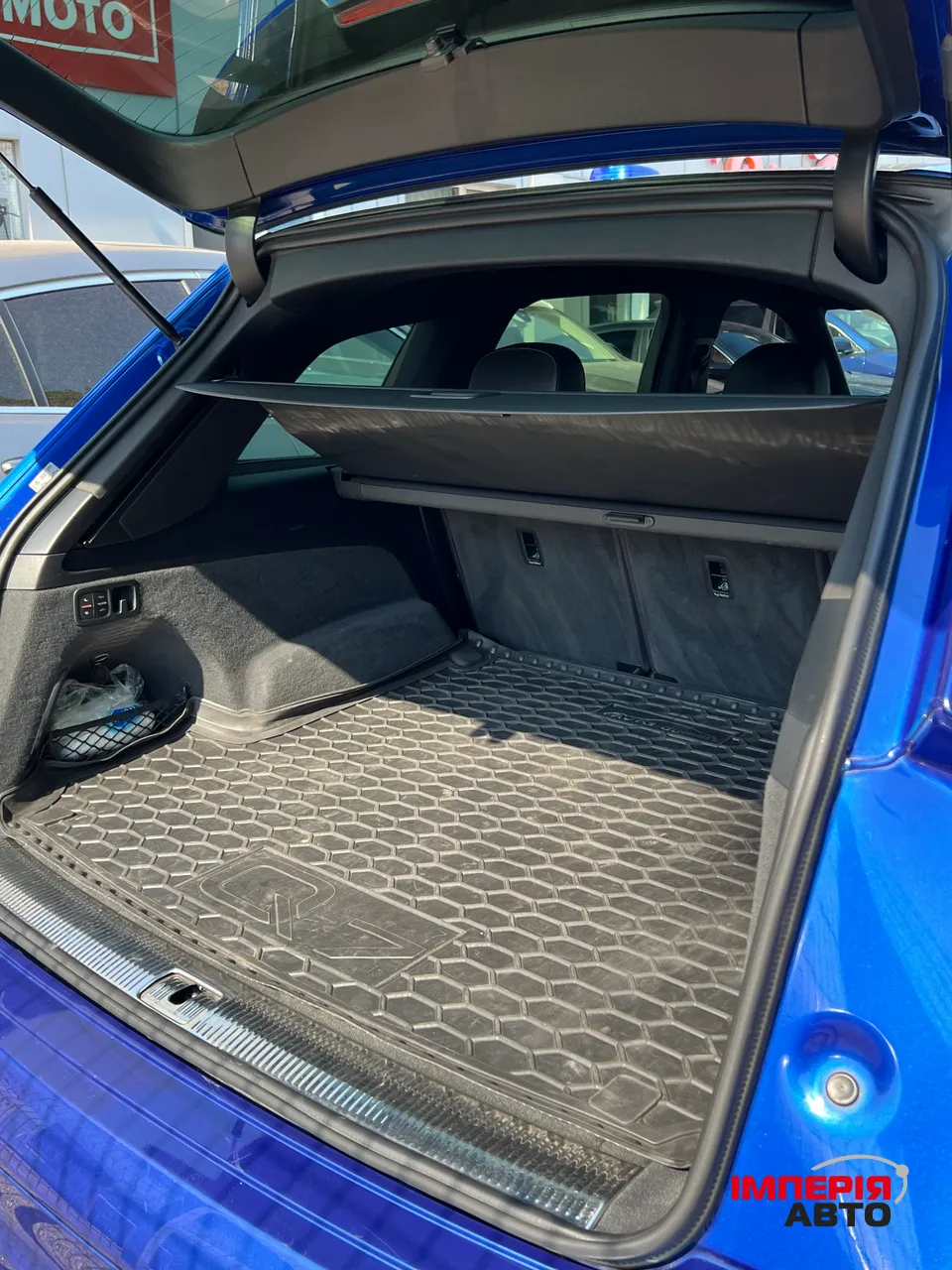Audi Q7 - фото 27