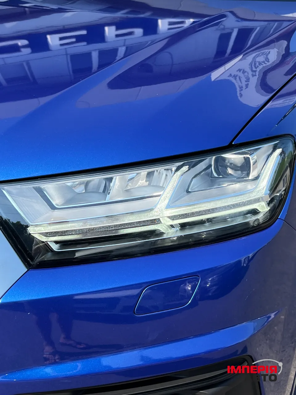 Audi Q7 - фото 1