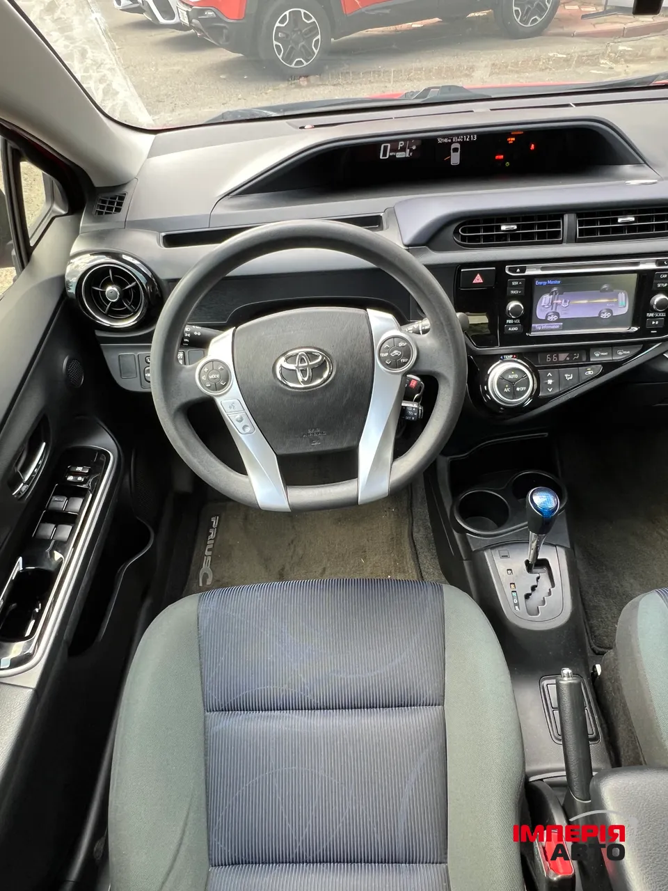 Toyota Prius c - фото 24