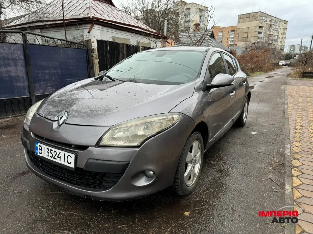Renault Megane - фото 2