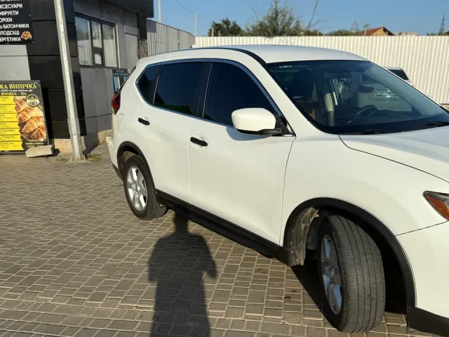 Nissan Rogue - фото 4