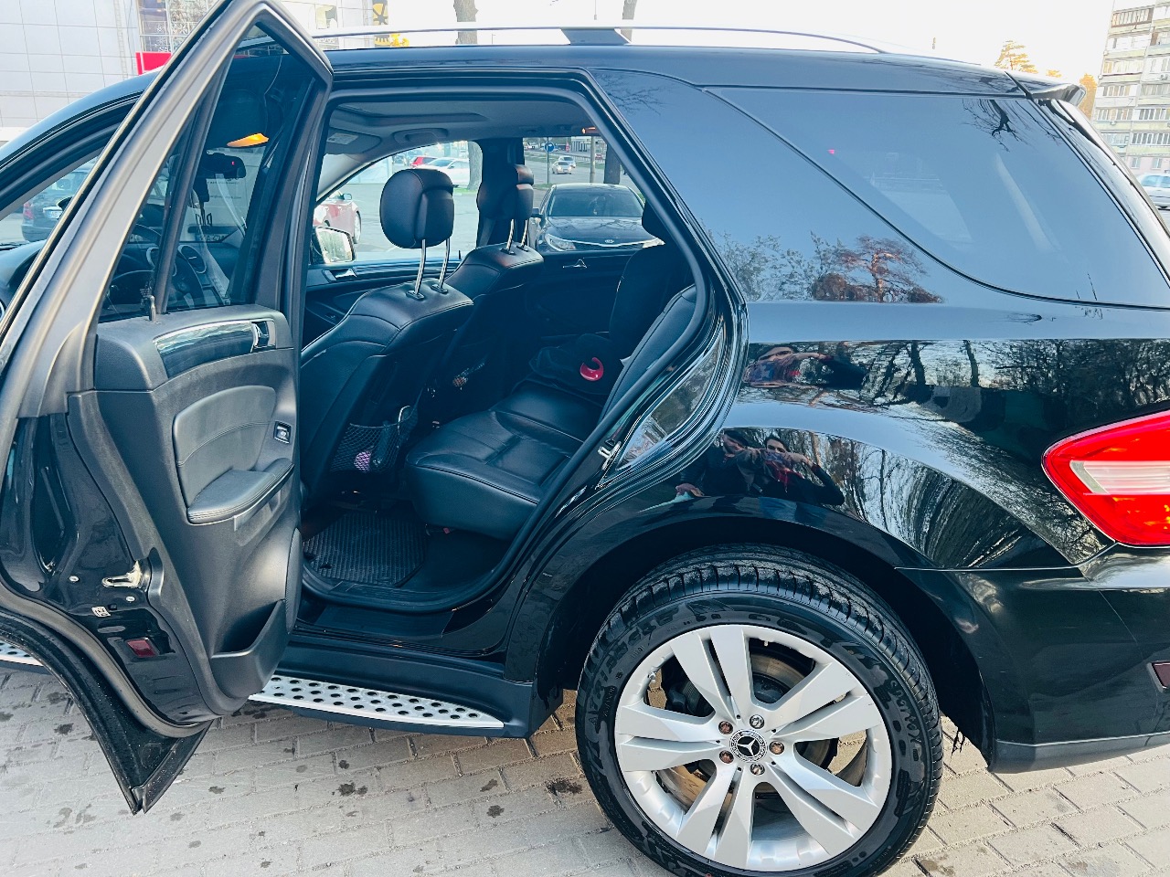 Mercedes-Benz M-Класс - фото 7