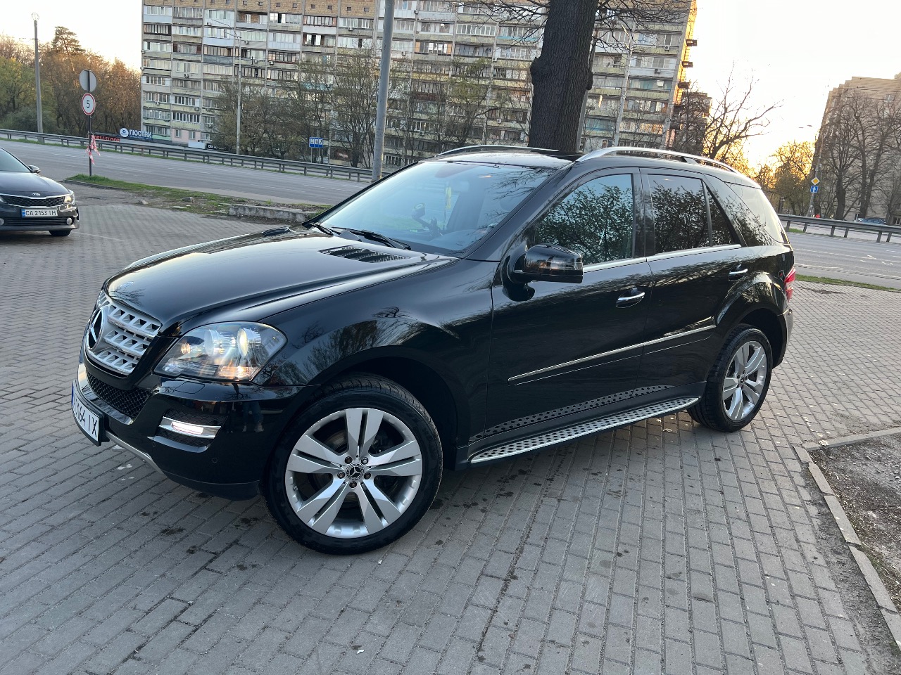 Mercedes-Benz M-Класс - фото 11