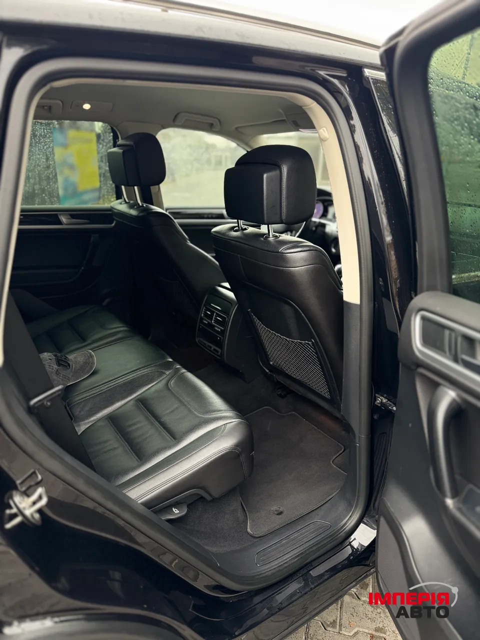 Volkswagen Touareg - фото 10