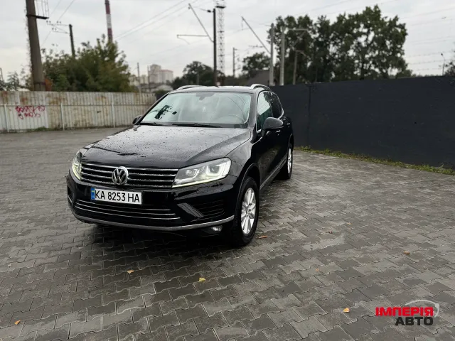 Volkswagen Touareg - фото 3