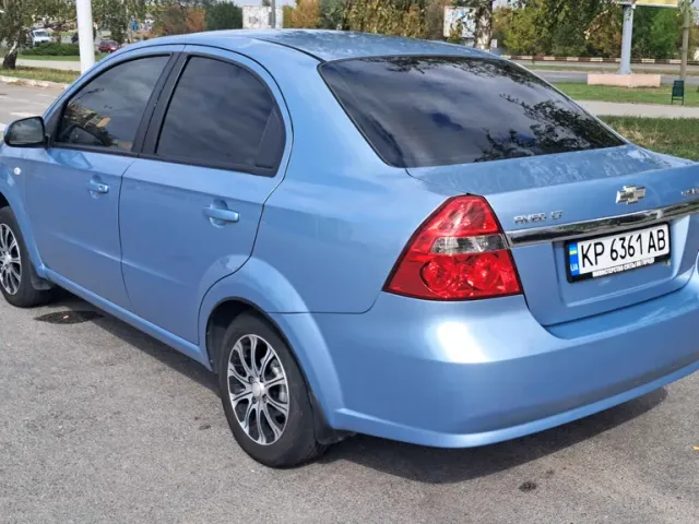 Chevrolet Aveo - фото 2
