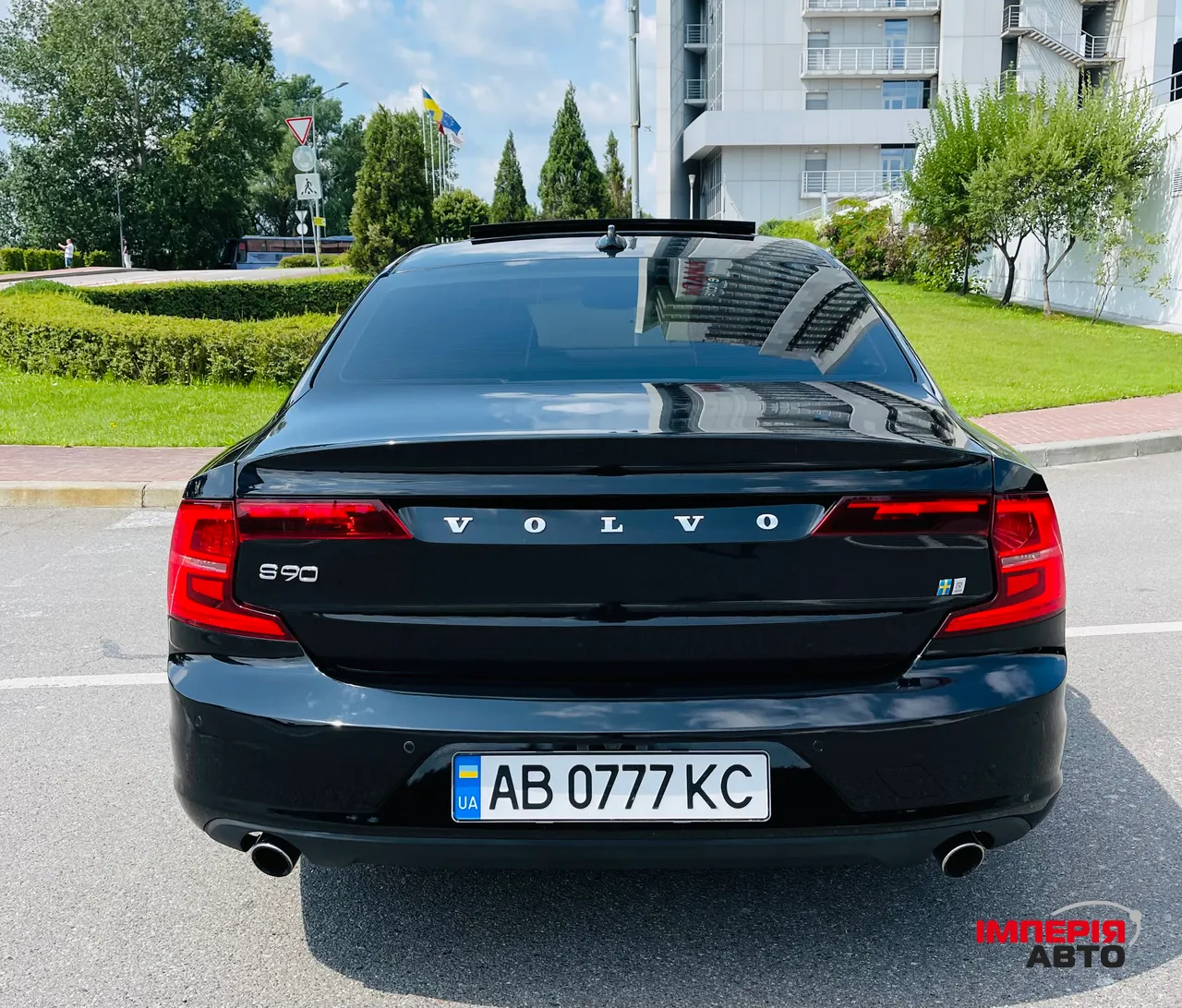 Volvo S90 - фото 7