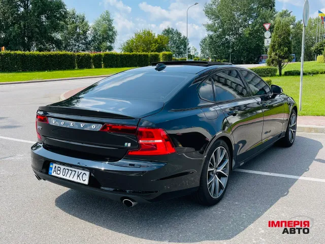 Volvo S90 - фото 2