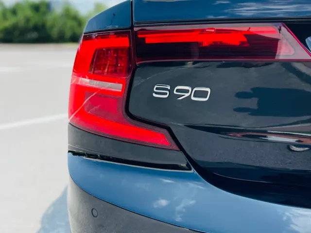 Volvo S90 - фото 5