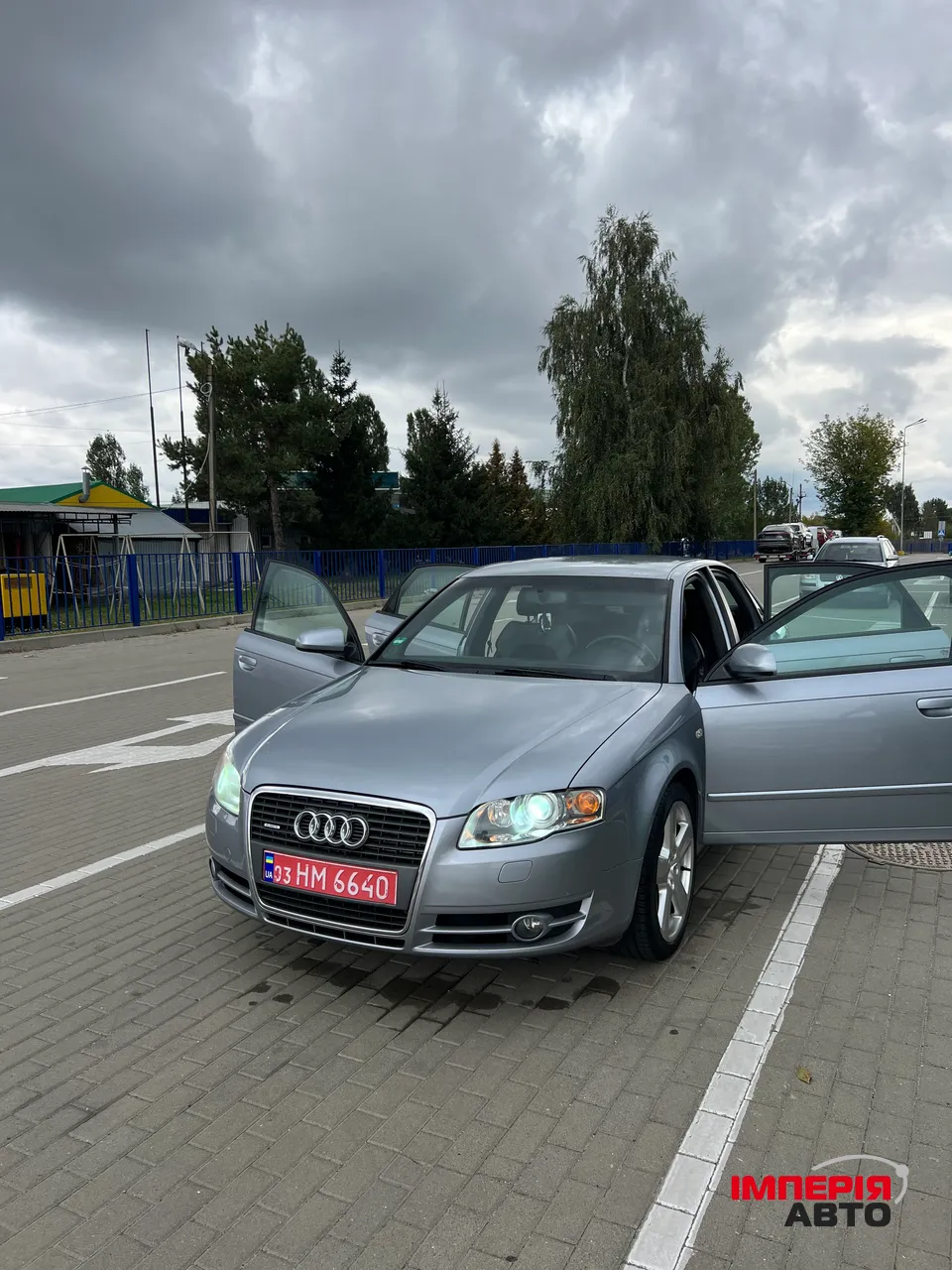 Audi A4 - фото 3