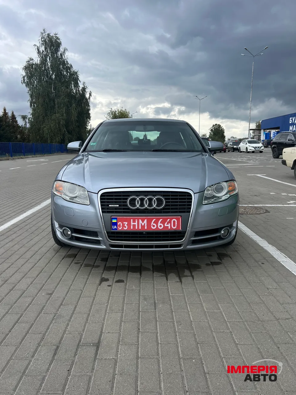 Audi A4 - фото 5
