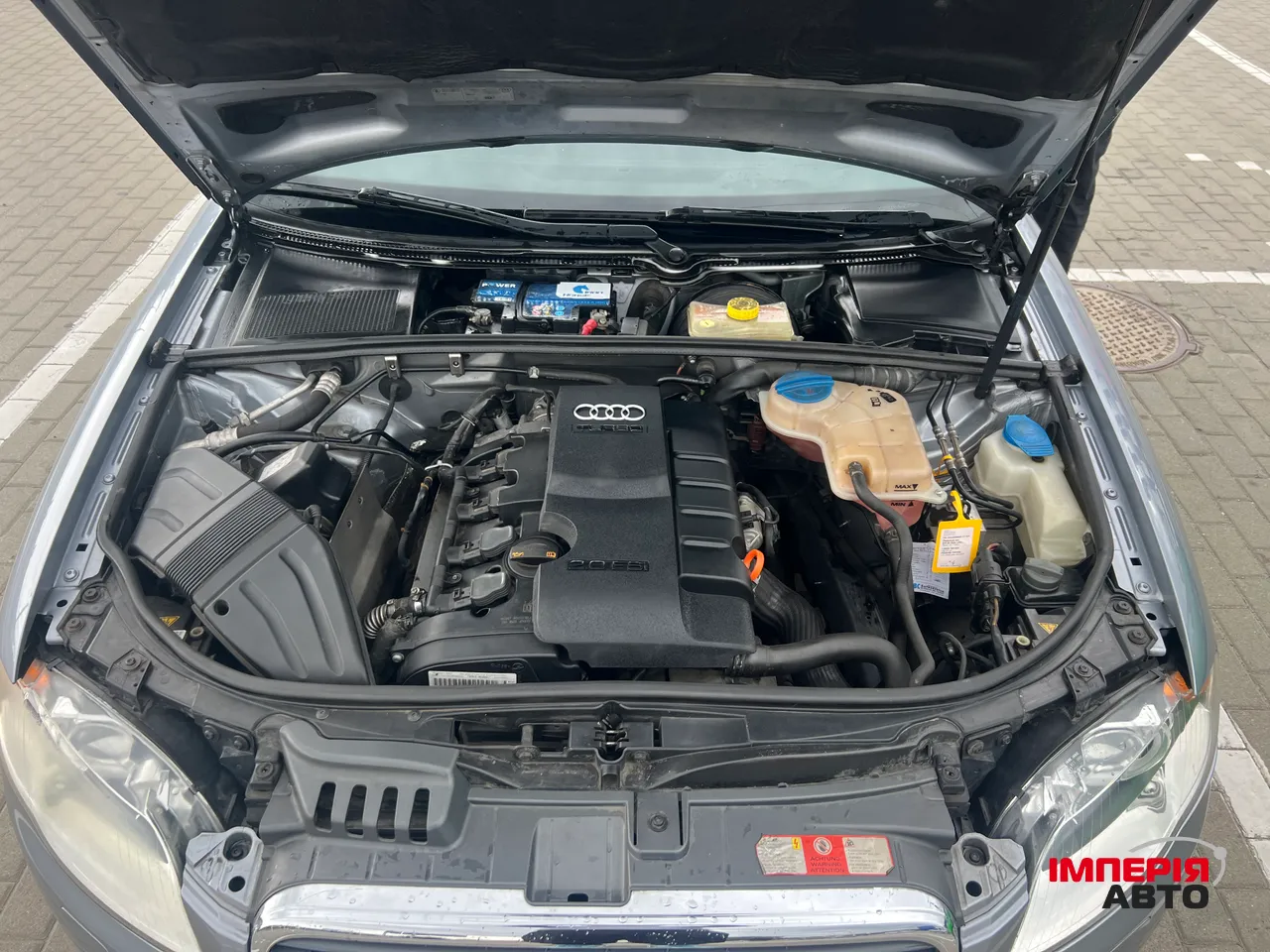 Audi A4 - фото 15