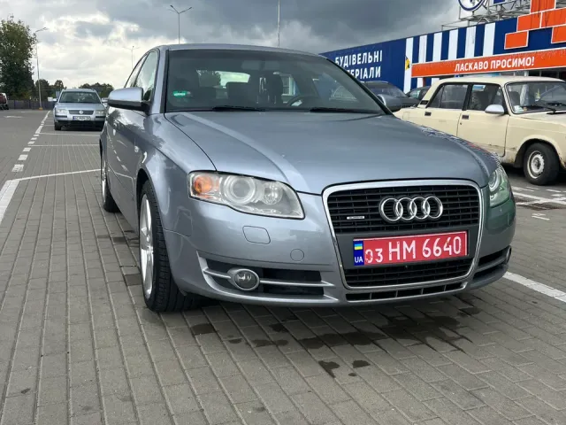 Audi A4 - фото 3