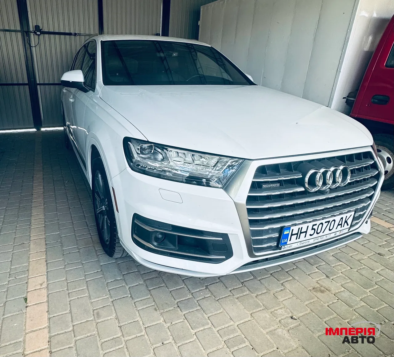 Audi Q7 - фото 1