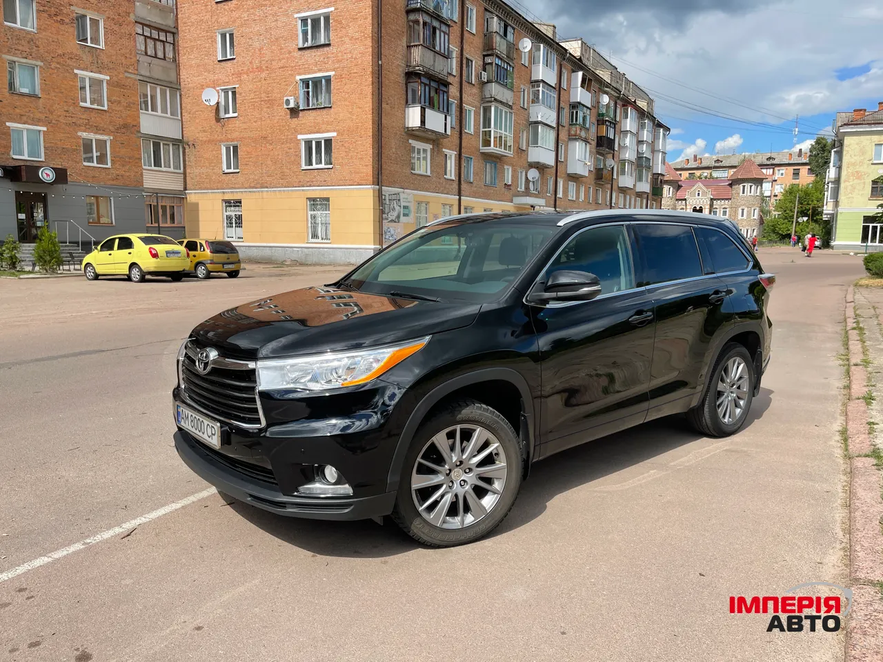 Toyota Highlander - фото 3