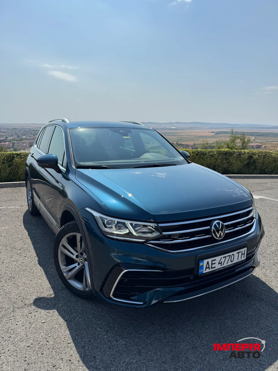 Volkswagen Tiguan - фото 2