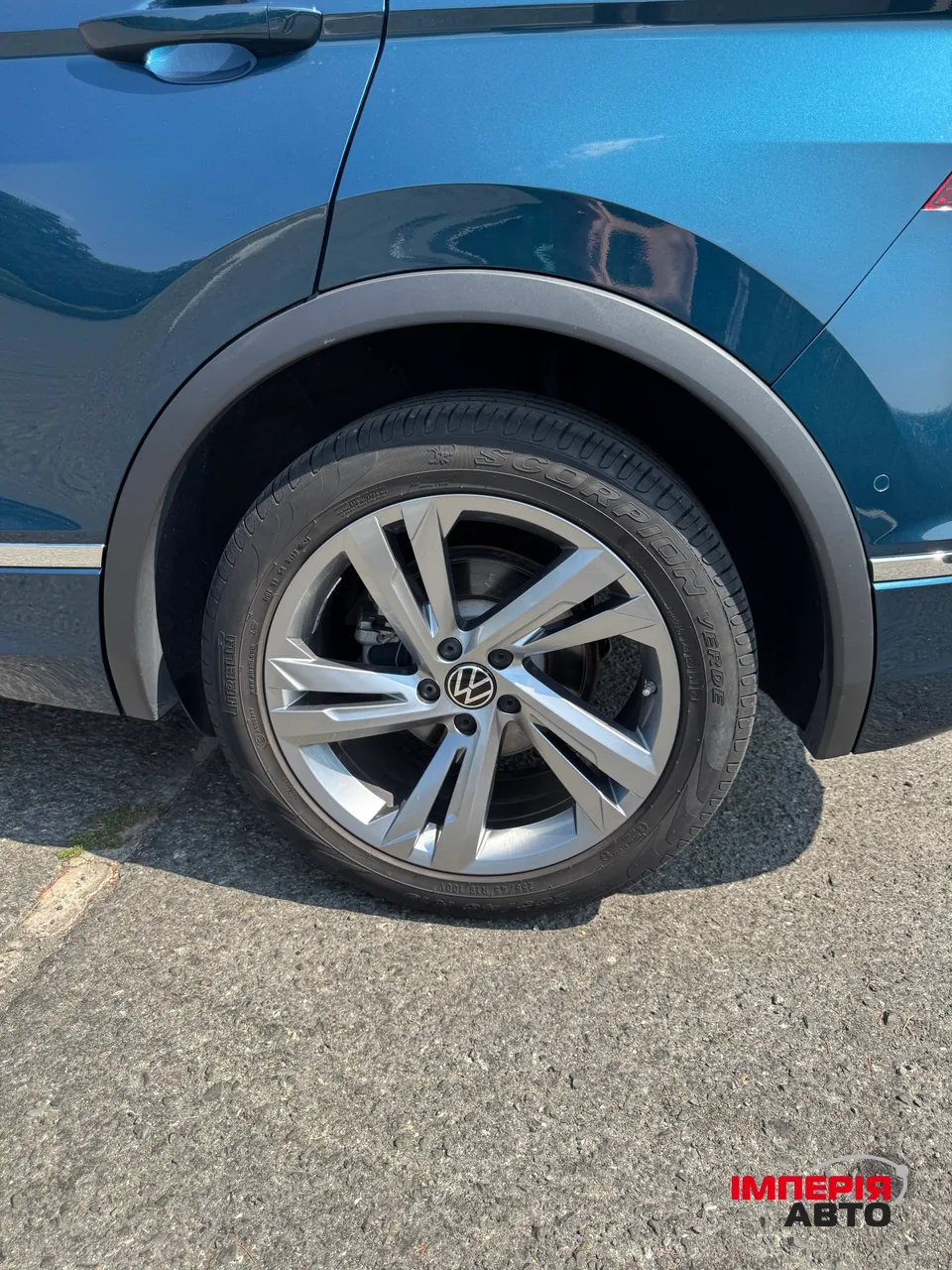 Volkswagen Tiguan - фото 14