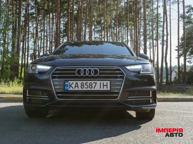 Audi A4 - фото 4