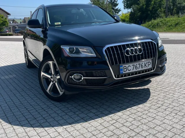Audi Q5 - фото 1