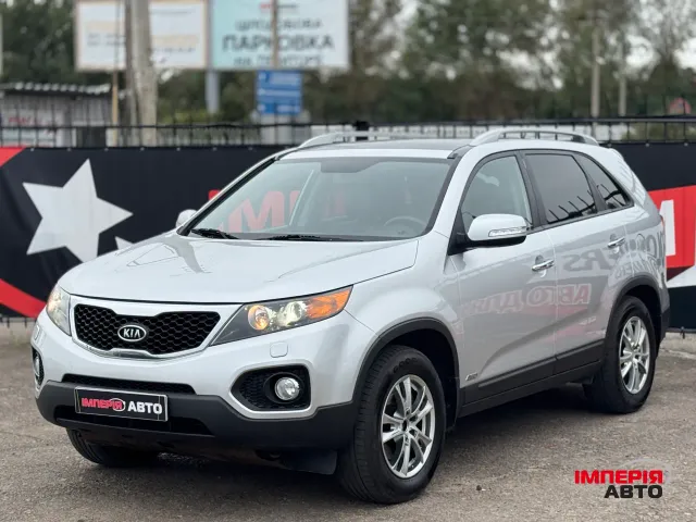 Kia Sorento - фото 1