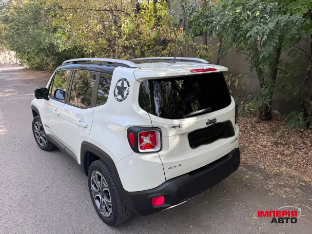Jeep Renegade - фото 4