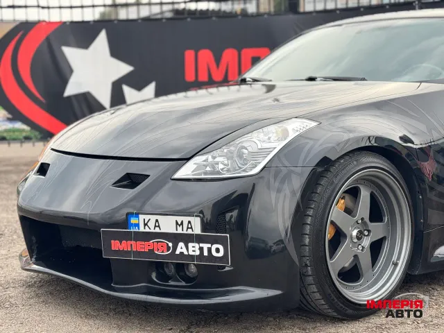 Nissan 350Z - фото 2