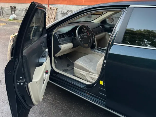 Toyota Camry - зображення 4