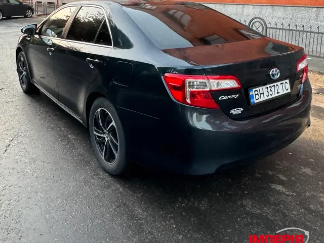 Toyota Camry - зображення 2