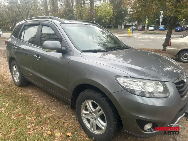 Hyundai Santa Fe - фото 2