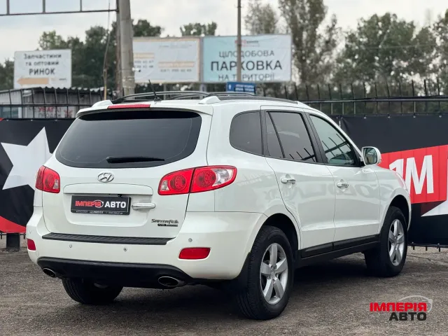 Hyundai Santa Fe - фото 4