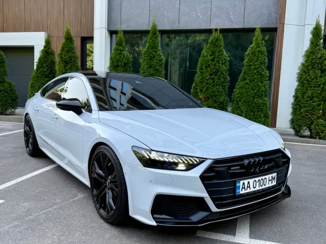 Audi A7 - фото 1