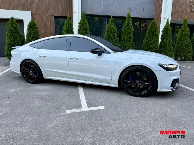 Audi A7 - фото 4
