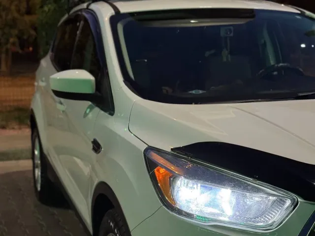 Ford Escape - фото 4