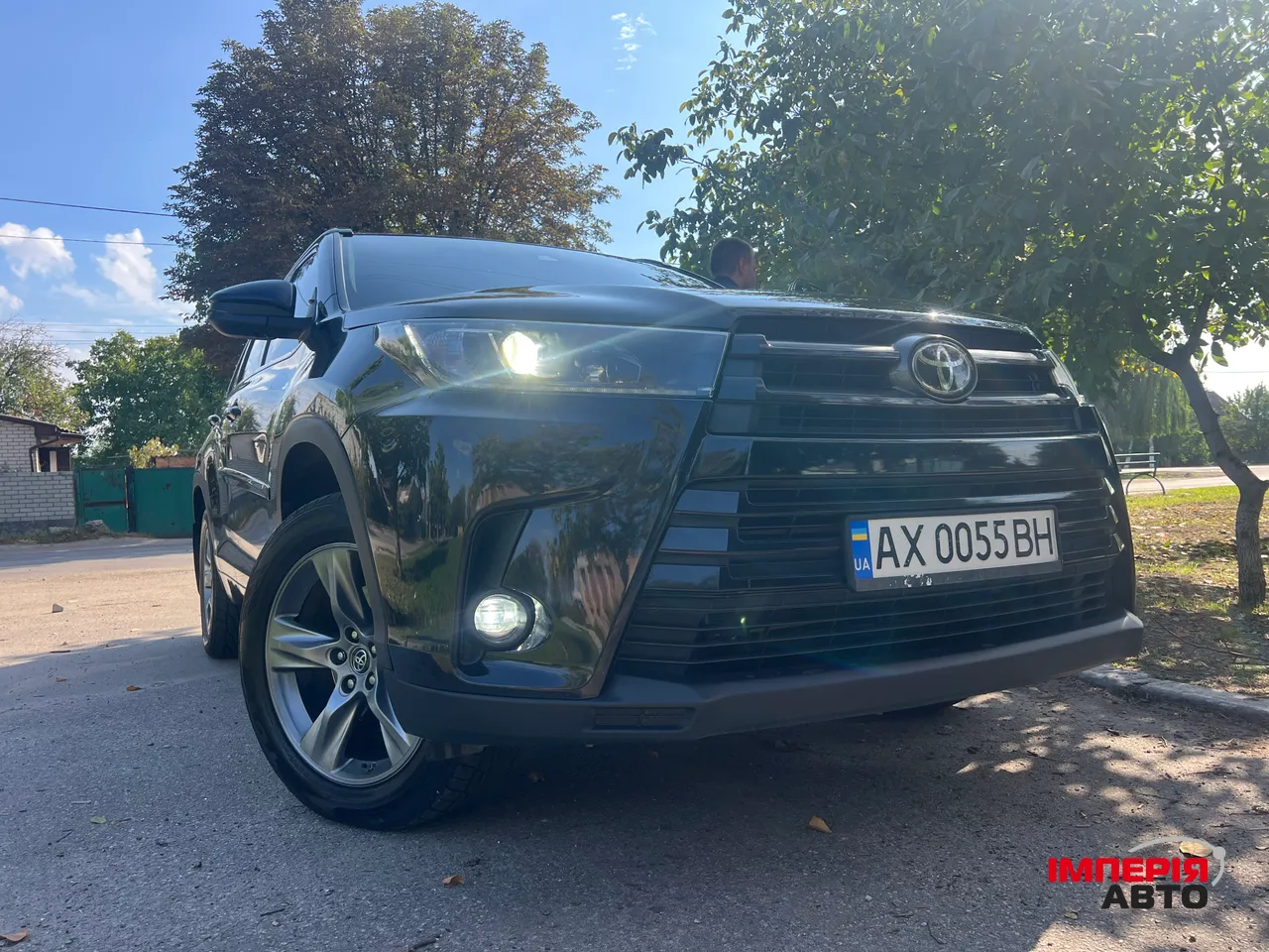 Toyota Highlander - фото 2