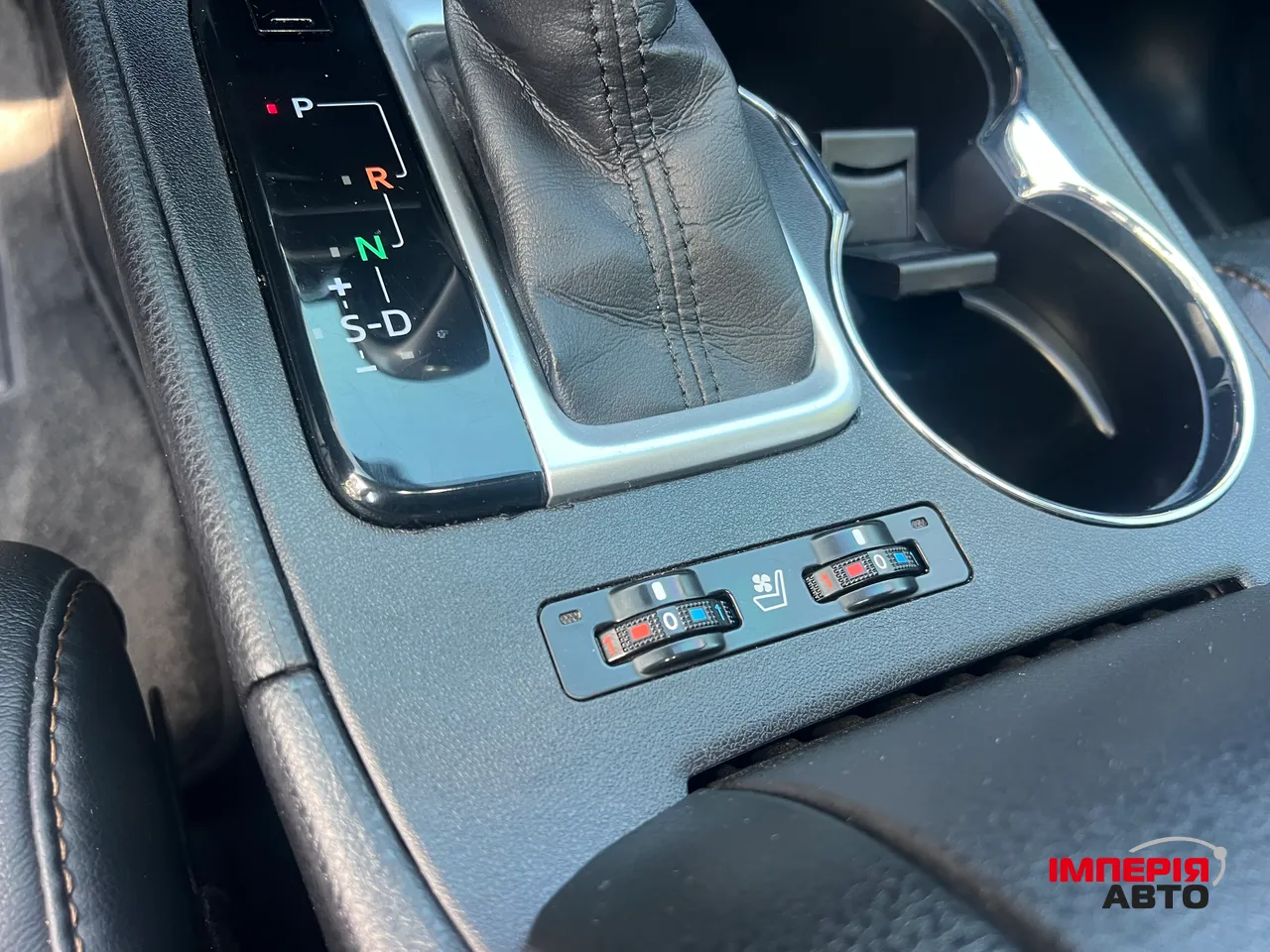 Toyota Highlander - фото 29